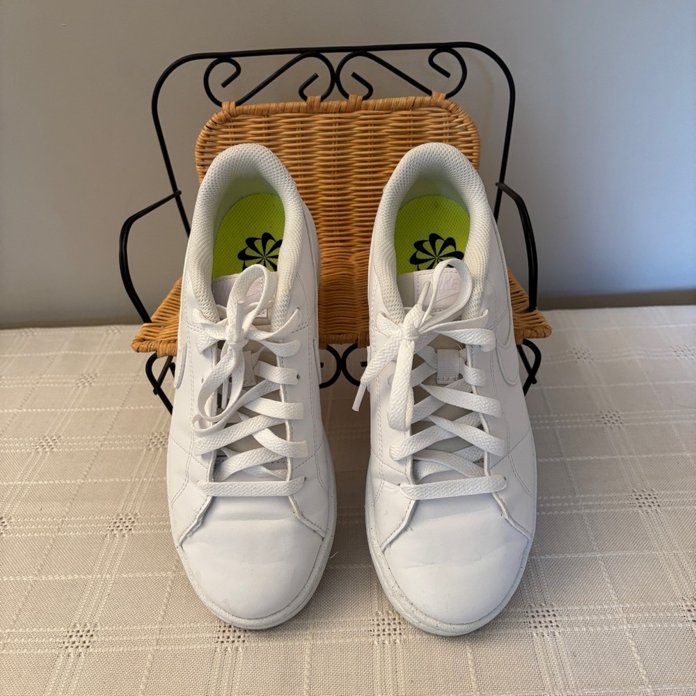 Nike Court Royale Sneaker Women’s 6.5